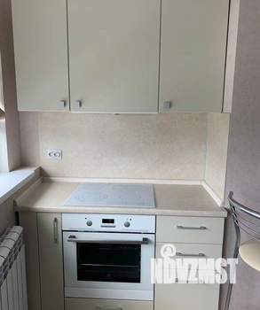 Студия квартира, вторичка, 28м2, 4/32 этаж