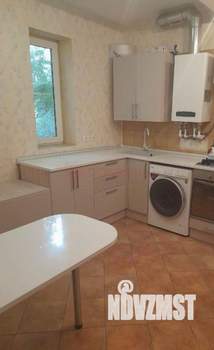 3-к квартира, вторичка, 73м2, 2/4 этаж