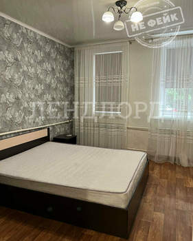 2-к квартира, вторичка, 37м2, 1/1 этаж