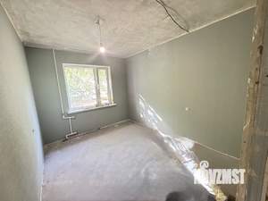 3-к квартира, вторичка, 64м2, 1/9 этаж