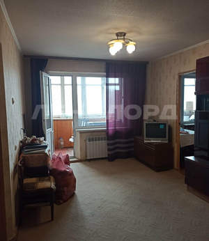 3-к квартира, вторичка, 52м2, 6/9 этаж