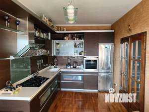 5-к квартира, вторичка, 295м2, 3/4 этаж