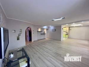 3-к квартира, вторичка, 107м2, 5/5 этаж