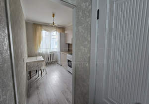 2-к квартира, вторичка, 52м2, 9/9 этаж