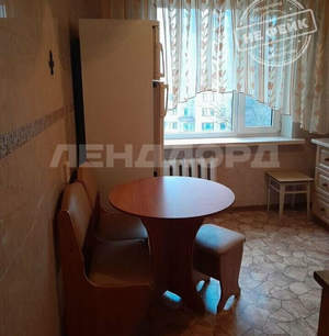 3-к квартира, вторичка, 64м2, 8/9 этаж