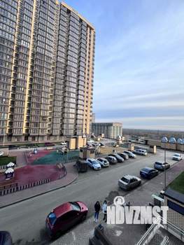 2-к квартира, вторичка, 60м2, 3/25 этаж