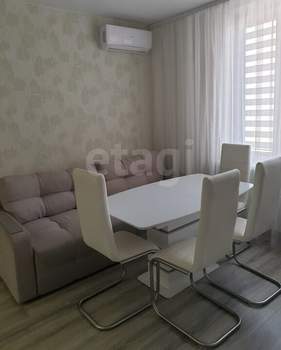 2-к квартира, вторичка, 56м2, 10/19 этаж
