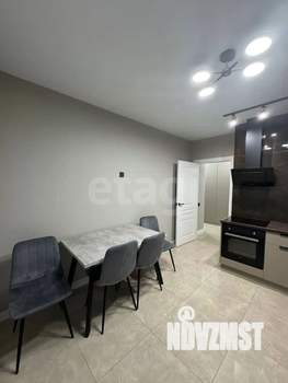 2-к квартира, вторичка, 60м2, 10/25 этаж