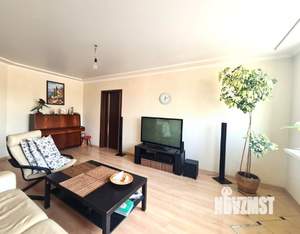 3-к квартира, вторичка, 80м2, 3/3 этаж