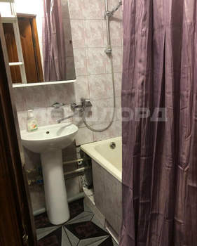 3-к квартира, вторичка, 60м2, 1/5 этаж