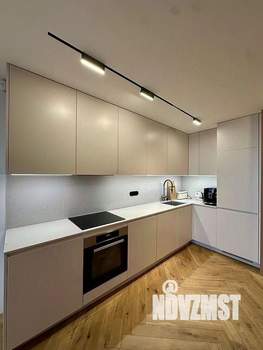 2-к квартира, вторичка, 55м2, 7/32 этаж