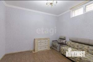 2-к квартира, вторичка, 45м2, 1/4 этаж