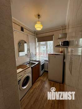 2-к квартира, вторичка, 34м2, 1/5 этаж