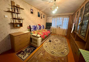 3-к квартира, вторичка, 61м2, 1/5 этаж