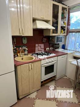 2-к квартира, вторичка, 38м2, 5/5 этаж