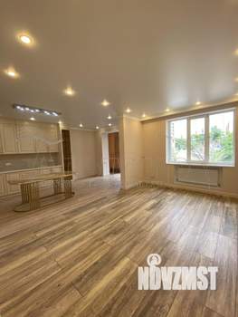 3-к квартира, вторичка, 100м2, 2/7 этаж