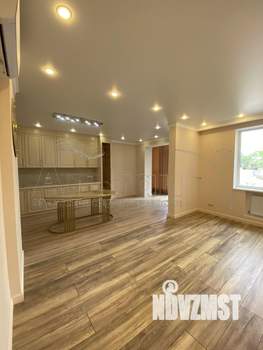 3-к квартира, вторичка, 100м2, 2/7 этаж
