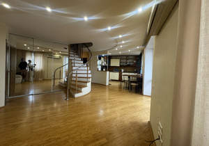 3-к квартира, вторичка, 111м2, 9/10 этаж