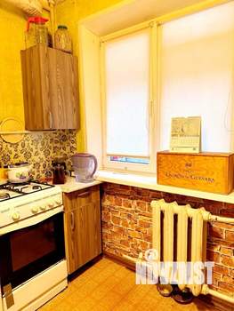 3-к квартира, вторичка, 52м2, 1/5 этаж