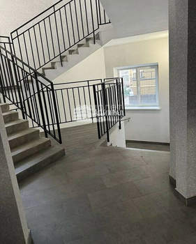 2-к квартира, вторичка, 68м2, 2/14 этаж