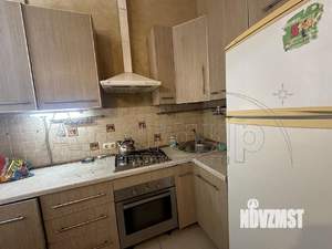 2-к квартира, вторичка, 50м2, 1/9 этаж