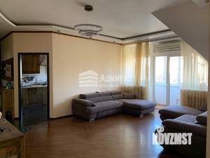 3-к квартира, вторичка, 100м2, 7/7 этаж