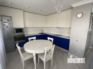 3-к квартира, вторичка, 105м2, 6/17 этаж