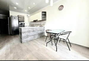 2-к квартира, вторичка, 73м2, 6/8 этаж