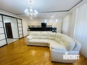 2-к квартира, вторичка, 74м2, 8/17 этаж