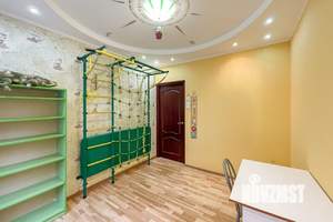 3-к квартира, вторичка, 64м2, 1/9 этаж