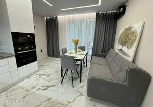 3-к квартира, вторичка, 77м2, 12/19 этаж