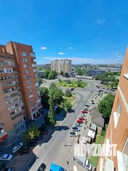 2-к квартира, вторичка, 65м2, 12/18 этаж