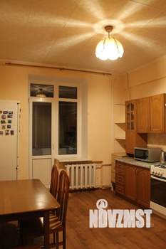 3-к квартира, вторичка, 86м2, 1/4 этаж