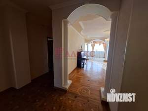 4-к квартира, вторичка, 140м2, 4/9 этаж