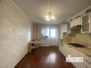 2-к квартира, вторичка, 70м2, 4/10 этаж