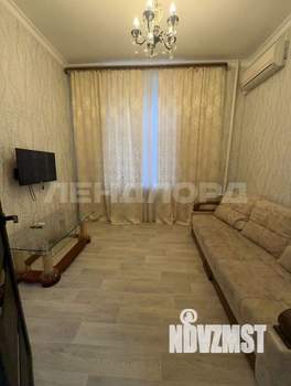 2-к квартира, вторичка, 45м2, 1/8 этаж