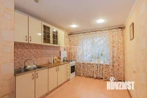 3-к квартира, вторичка, 65м2, 1/10 этаж