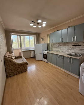 2-к квартира, вторичка, 60м2, 2/10 этаж