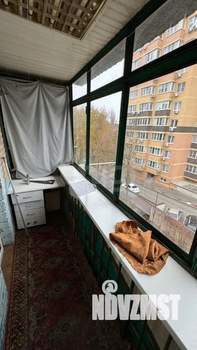 3-к квартира, вторичка, 57м2, 5/5 этаж