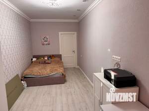 2-к квартира, вторичка, 76м2, 5/10 этаж