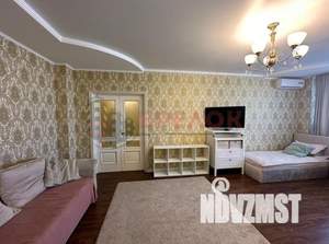 2-к квартира, вторичка, 82м2, 8/19 этаж
