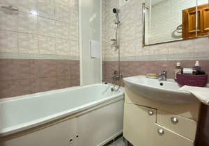 2-к квартира, вторичка, 60м2, 9/10 этаж