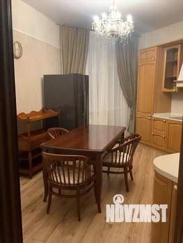 4-к квартира, вторичка, 135м2, 11/12 этаж