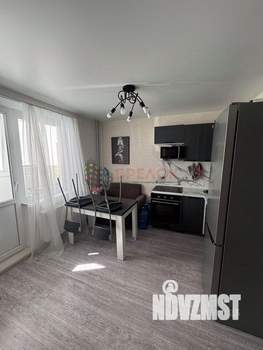 Студия квартира, вторичка, 30м2, 1/19 этаж