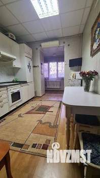 4-к квартира, вторичка, 94м2, 2/4 этаж