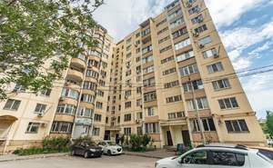 2-к квартира, вторичка, 56м2, 8/10 этаж