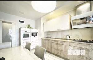 3-к квартира, вторичка, 85м2, 9/10 этаж