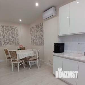 2-к квартира, вторичка, 64м2, 7/10 этаж