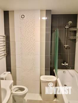 2-к квартира, вторичка, 63м2, 19/19 этаж