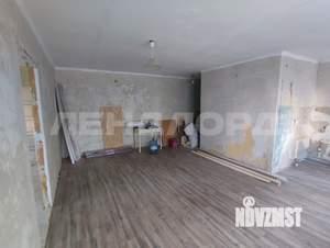 2-к квартира, вторичка, 42м2, 3/5 этаж